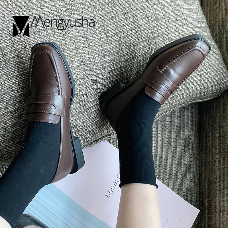 Туфли кожаные женские на низком каблуке маленькие винтажные Туфли-лоферы