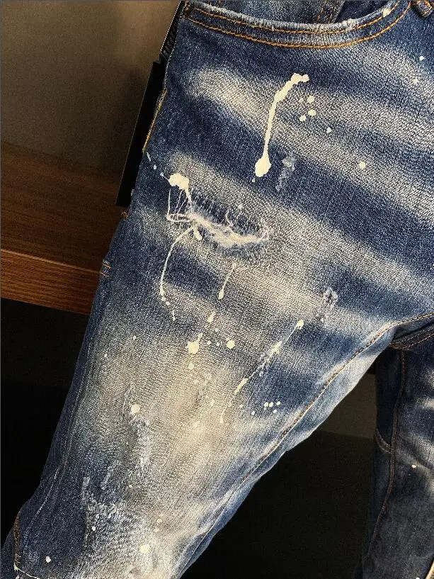 Dsquared2 Biker-pantalones vaqueros con agujeros para hombre,  bordados, A385