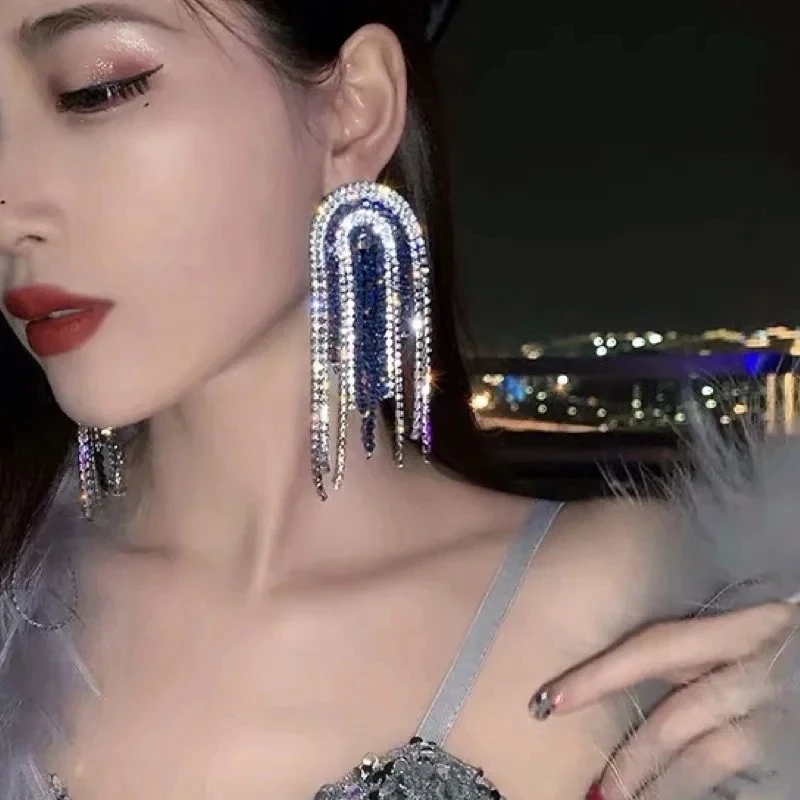

New Custom Red Blue Long Drop Earrings Crystal Tassels Rhinestone Pendant Earrings For Women Fashion Korean Earrings Jewelry