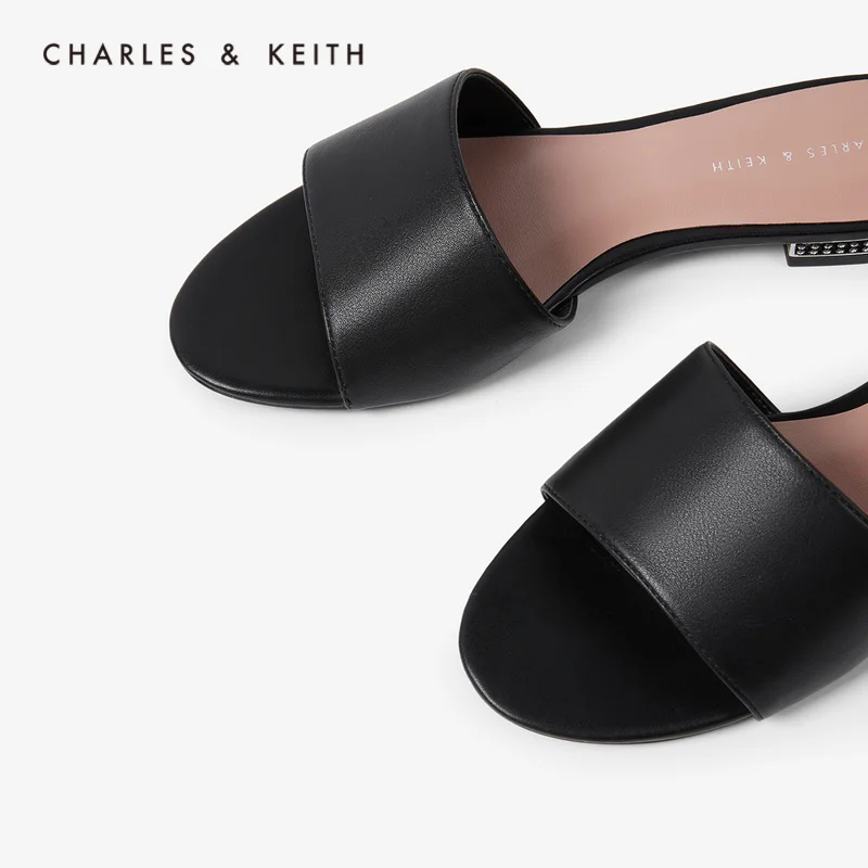 CHARLES＆KEITH Новинка на Весну и Лето2020 CK1 70380782Женские Босоножки Клип схождение