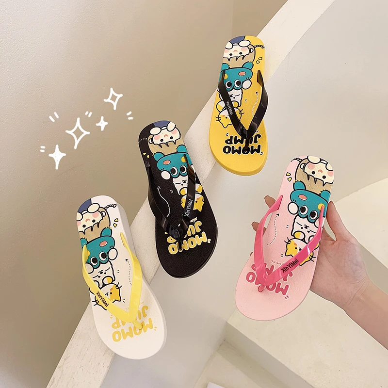 

Rubber Flip Flops Slippers Casual Low Shoes Slides Summer Clogs Woman Hawaiian Luxury Flat Beach Rome Fabric PU Fashion Shoes Wo