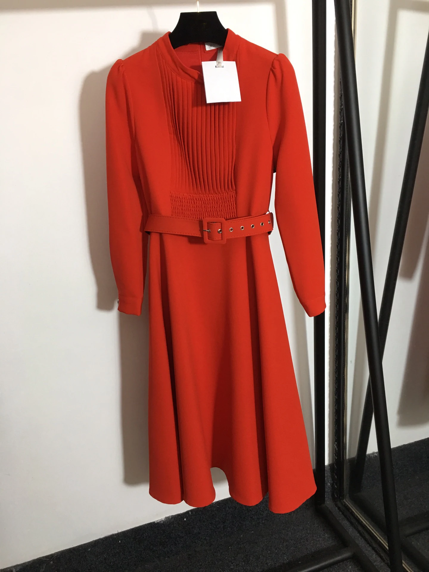 

High Quality Autumn and Spring Women New Style Accordion Pleated Belt Waisted Temperament Big Swing Long Sleeve Dress