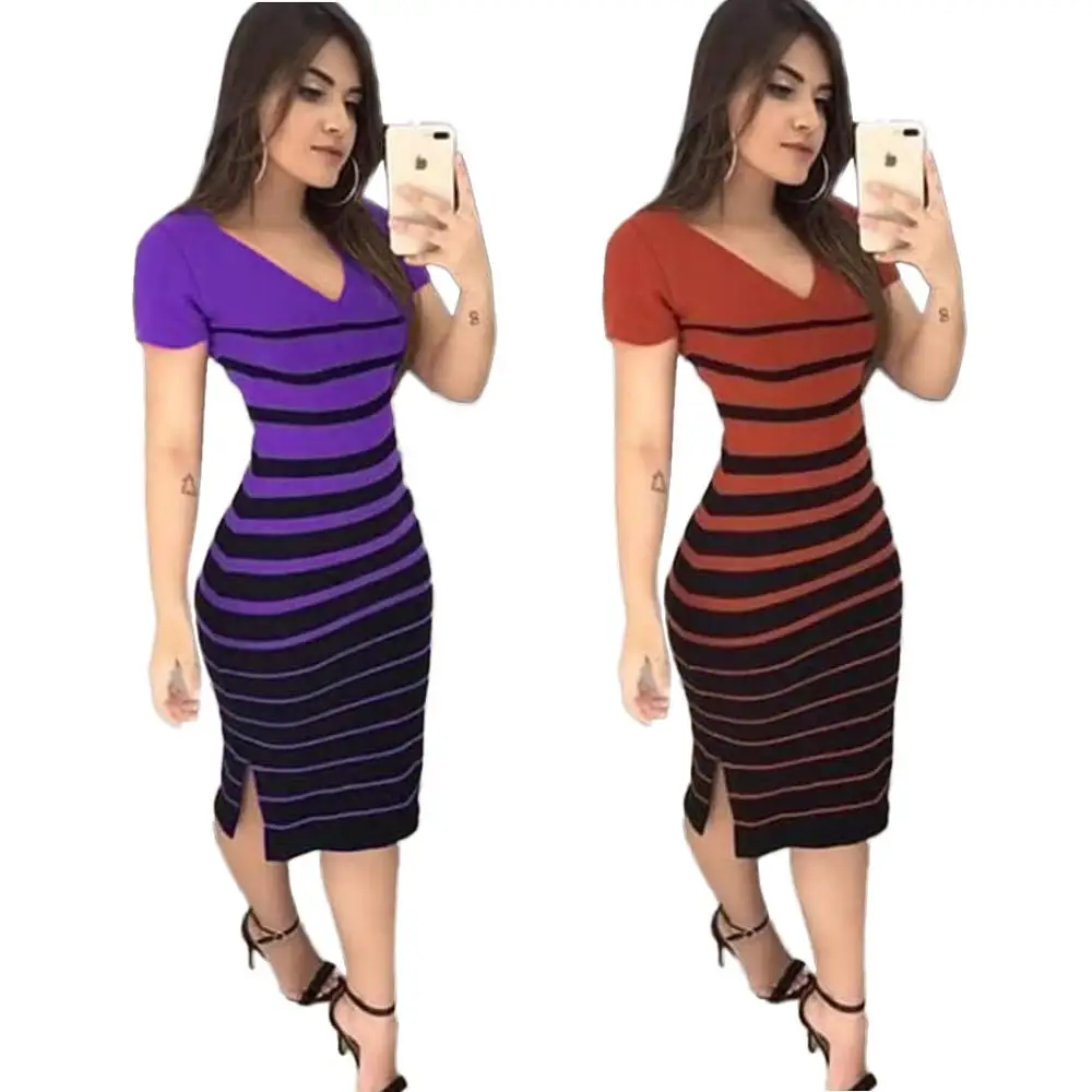 Женское облегающее платье средней длины с коротким рукавом и круглым вырезом