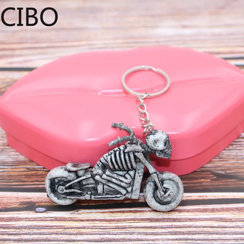 2019 New Skeleton Skull Motorcycle Autobike Keychains Keyrings Key Chains Purse Bag Pendant For Car llaveros |