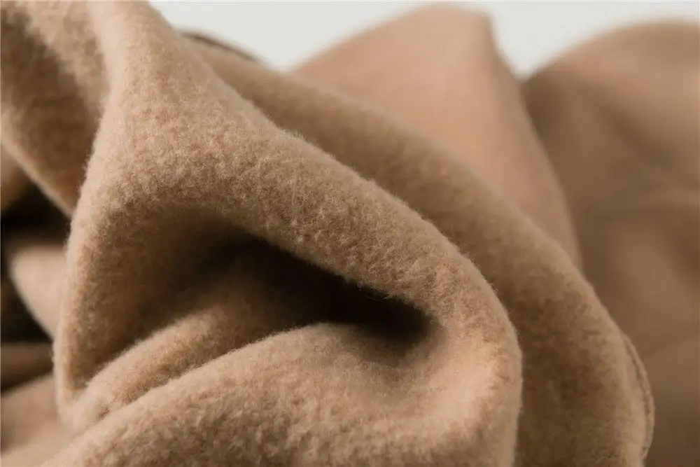 

Hoodie 2021 Women Autumn / Winter Wear Khaki Embroidery Round Neck Plus Fleece Tops Casual Wild Loose Men and Women