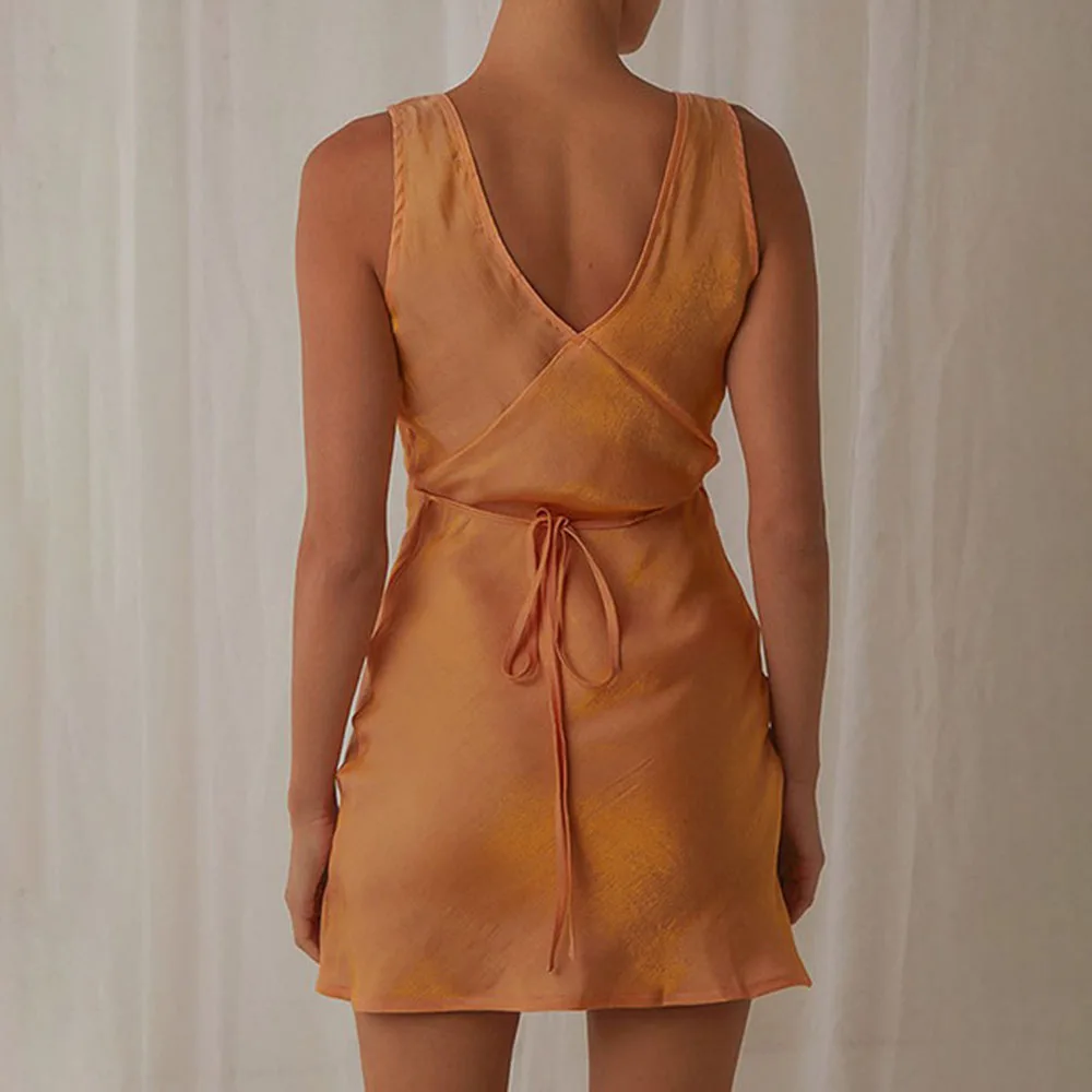 

Western Style Fashion Simplicity 2021 Summer Women's Dress Casual Designer Backless Sexy Solid Color V-neck