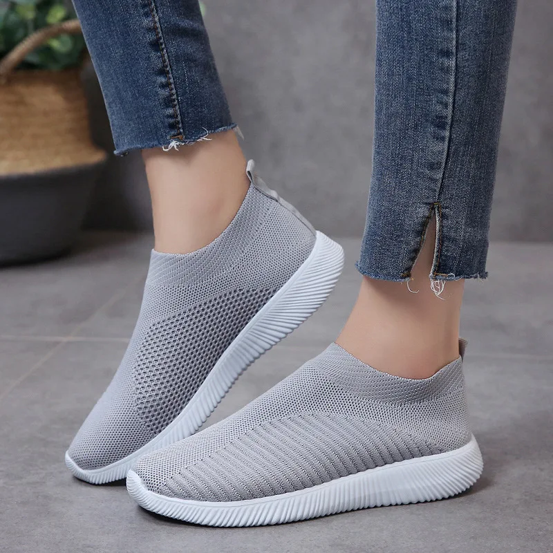 

Women Casual Shoes Light Sneakers Breathable Mesh Summer knitted Vulcanized Shoes Outdoor Slip-On Sock Shoes Plus Size Tennis