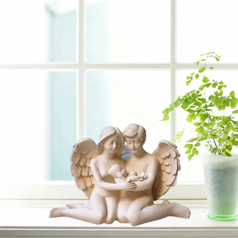 

Персонаж из смолы, украшение семьи из трех ангелов, креативная гостиная, новый дом, украшение, свадебный подарок