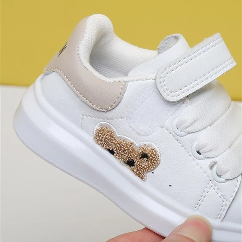 New Sping/Autumn Baby Shoes Leather Toddler Boys Girls Sneakers Cute Bear Soft Sole White Tennis Fashion Little Kids Shoes images - 6
