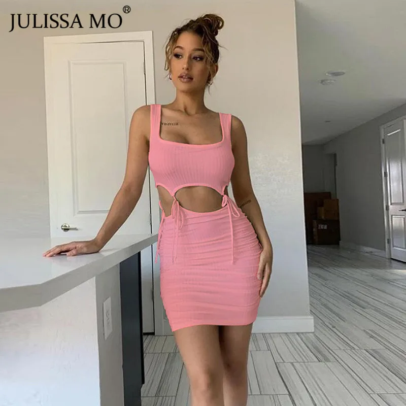 Женское Короткое облегающее платье JULISSA MO с вырезами и шнуровкой летнее розовое