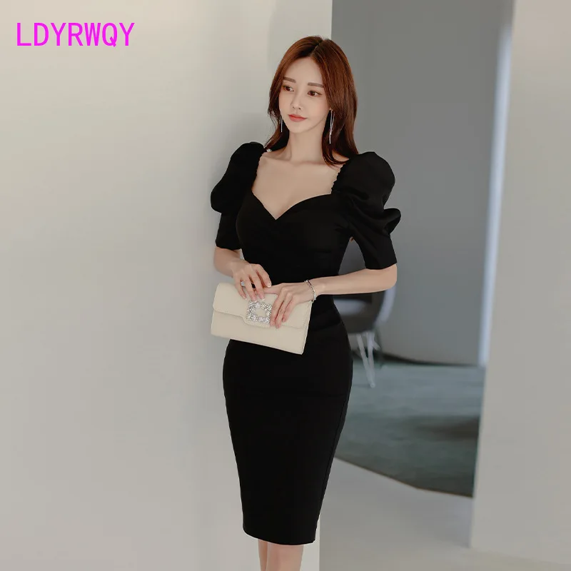 

Spring outfit is new novice socialite temperament V gets sleeve of bubble bubble to close waist sexy dress