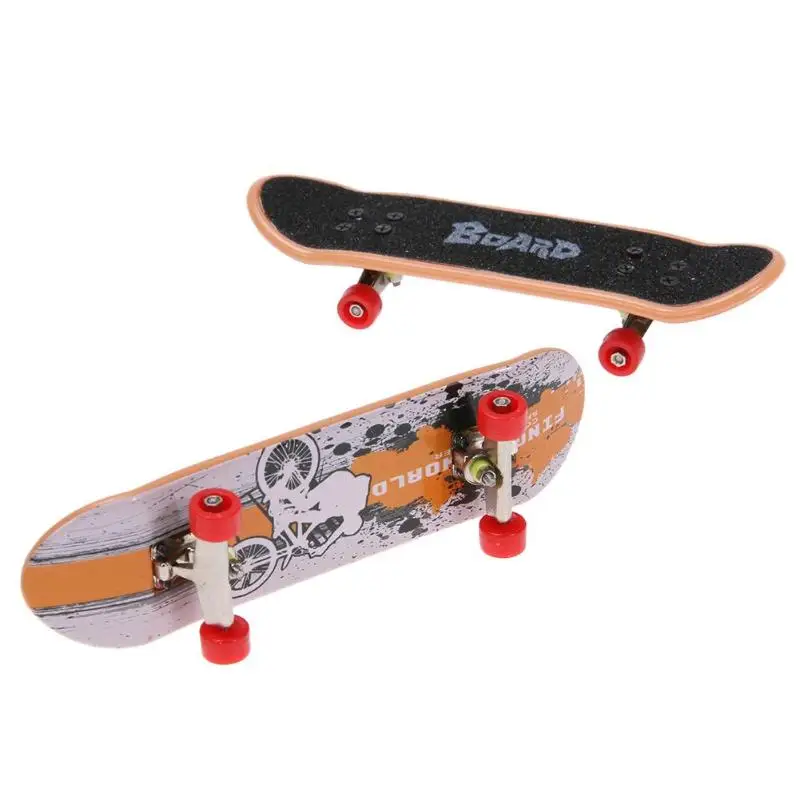 2 шт сплав мини палец катания на коньках Настольная игра игрушка Дети Скейтборд