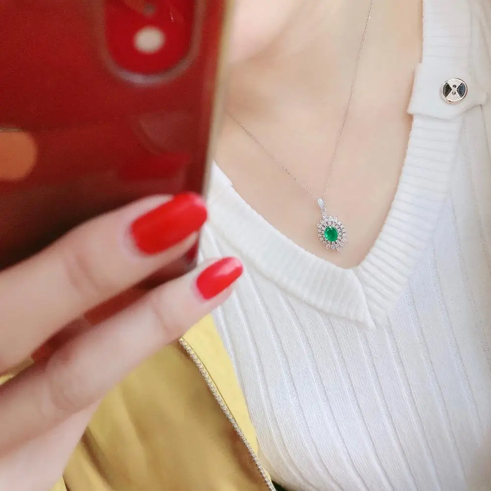 

SHILOVEM 925 sterling silver real Natural Emerald Pendants classic fine Jewelry women Christmas gifts new 6*8mm dz0608999agml