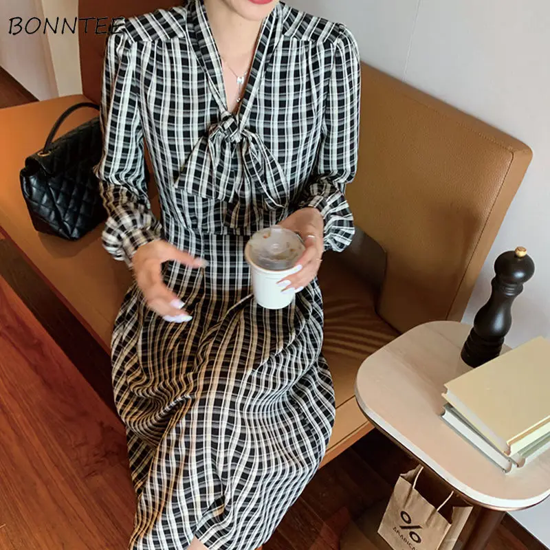 

Long Sleeve Dress Women Bow Collar Fashion Plaid Classic Ladies Elegant French Spring Autumn Cozy Casual Vestidos Mid-calf Ins