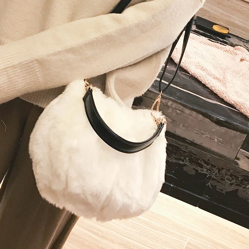 Женская осенняя и зимняя плюшевая сумка на плечо с магнитной пряжкой Корейская