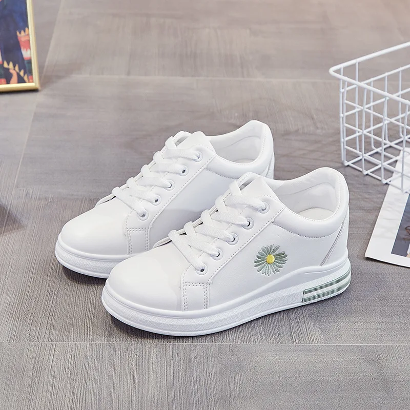 

Women Sneakers Spring Autumn Women Shoes Fashion Flowers White Sneakers Breathable Flower Lace Up Women Casual Shoes Trainers