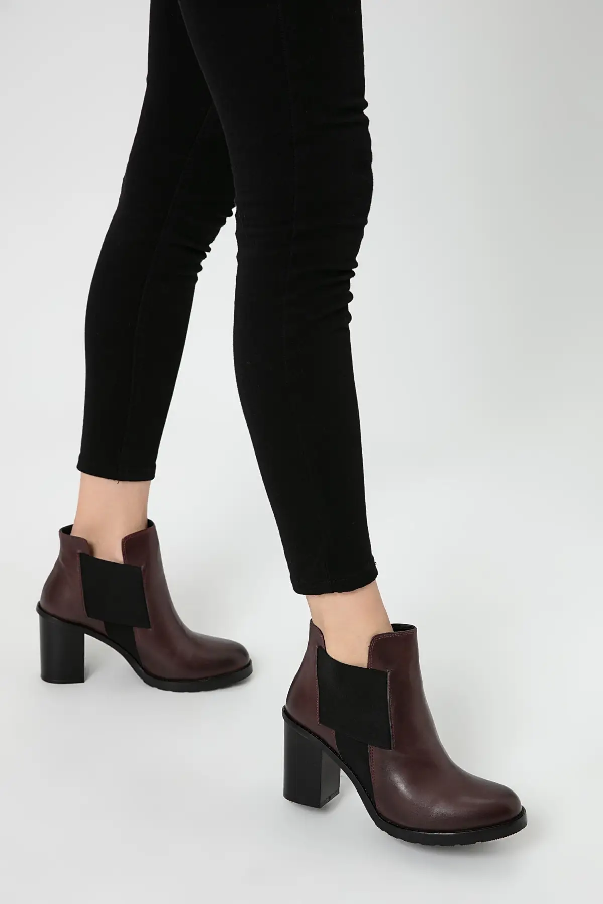 Derimod/женские ботинки бордового цвета |