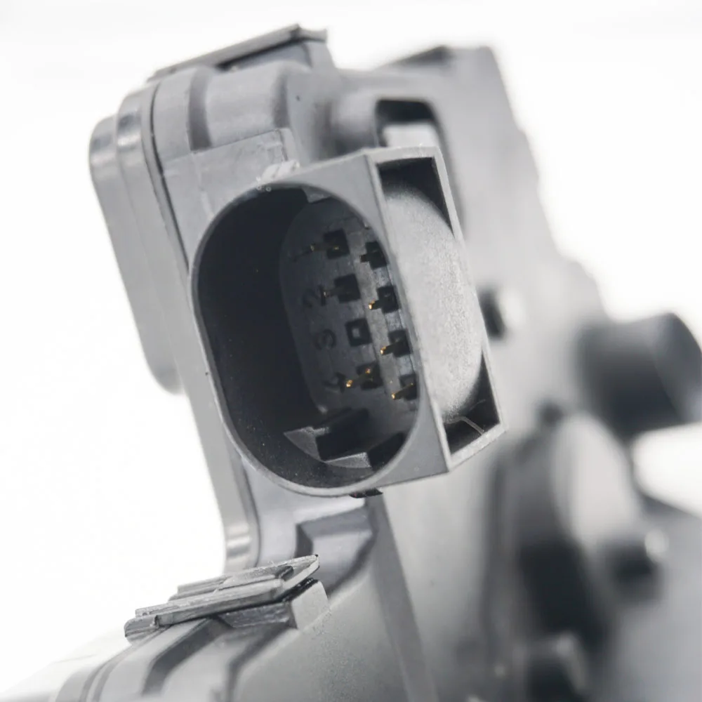 

For BMW 325i 325xi Front Driver Left Integrated Door Lock Actuator 51217011241 937-812