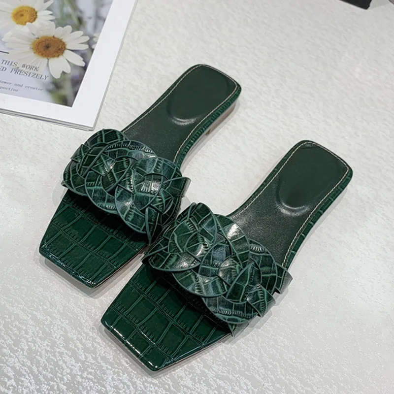 

Western Style Fashion Slippers Oversize 2021 Summer Casual Simple Designer Popular Sequins Solid Color Flip Flops