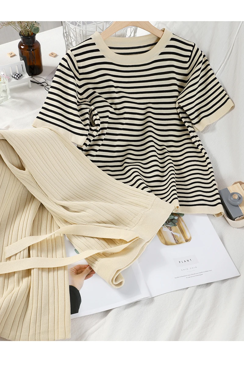

Striped Round Neck Short Sleeve Knit Sweater Tee + Lace Up High Waist Wide Leg Pants Knitted Two-piece Women's Set
