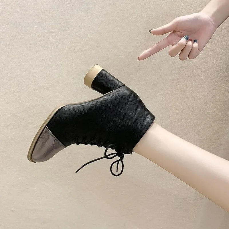 

Winter New Women's Boots Color Matching Thick Heel Mid-heel Lace-up Women's Boots Color Matching Embossed Square Toe Nude Boots