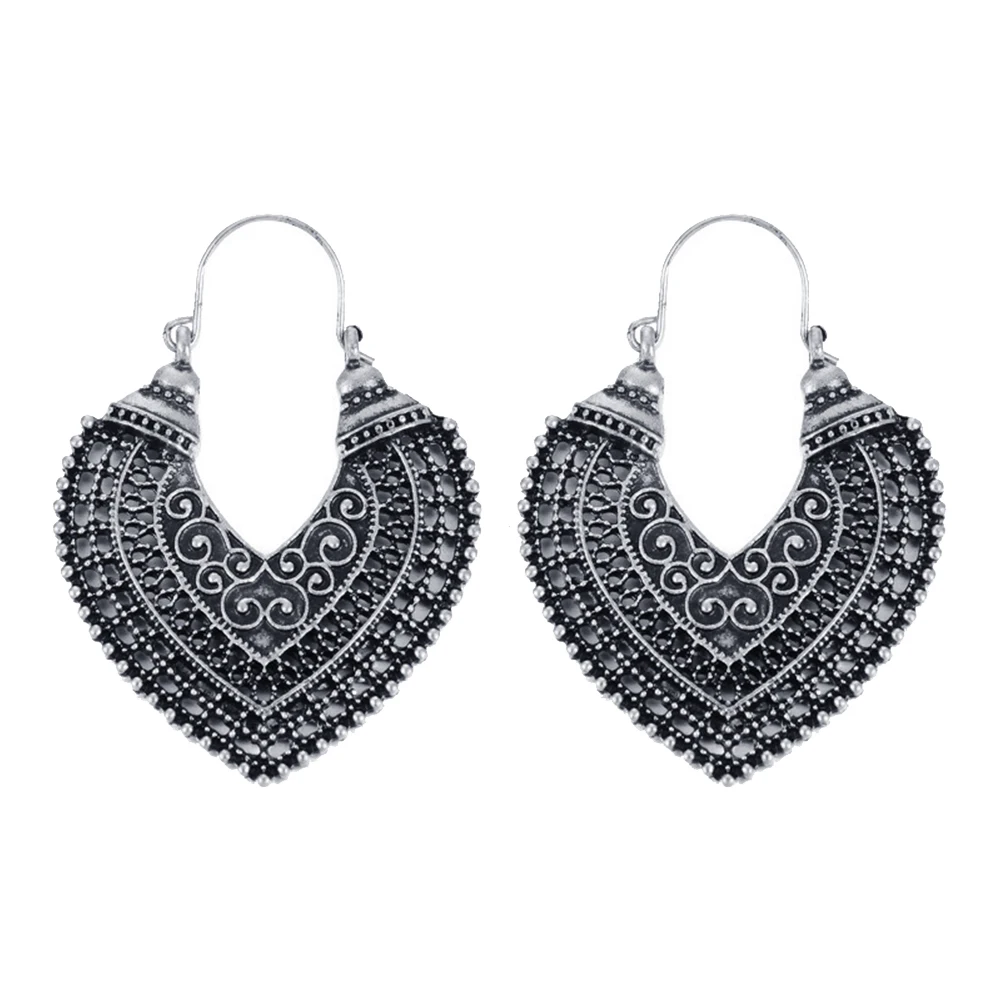 

Fashion women hollow skull heart shape earrings Bohemian retro ethnic style earrings ornaments
