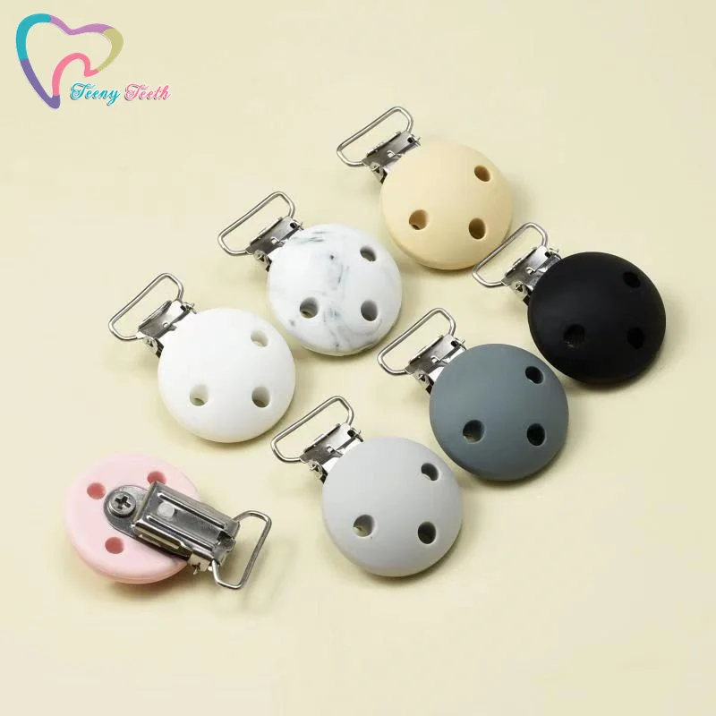 50 Uds 35 MM de la Ronda beb&eacute; chupete Clips soportes con pinzas para chupetes para beb&eacute; accesorios bricolaje chupete de Enfermer&iacute;a de juguete Clips de cola-1