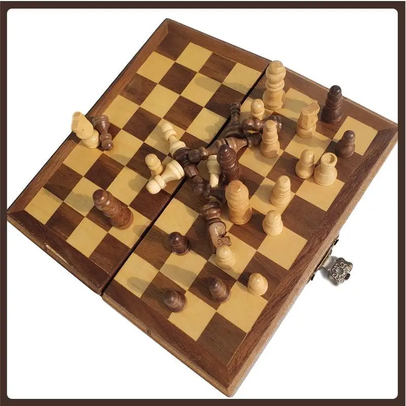 Wooden Handmade Chess Set Medieval Knight Portable Exquisite Professional Chess Board Game Pieces Echec Jeu Family Friends Game