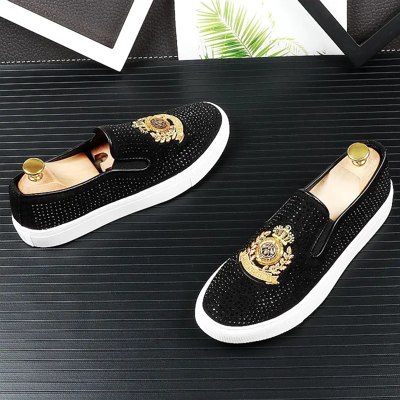 Мужские модные замшевые кожаные мокасины с вышивкой Стразы лёгкие туфли типа