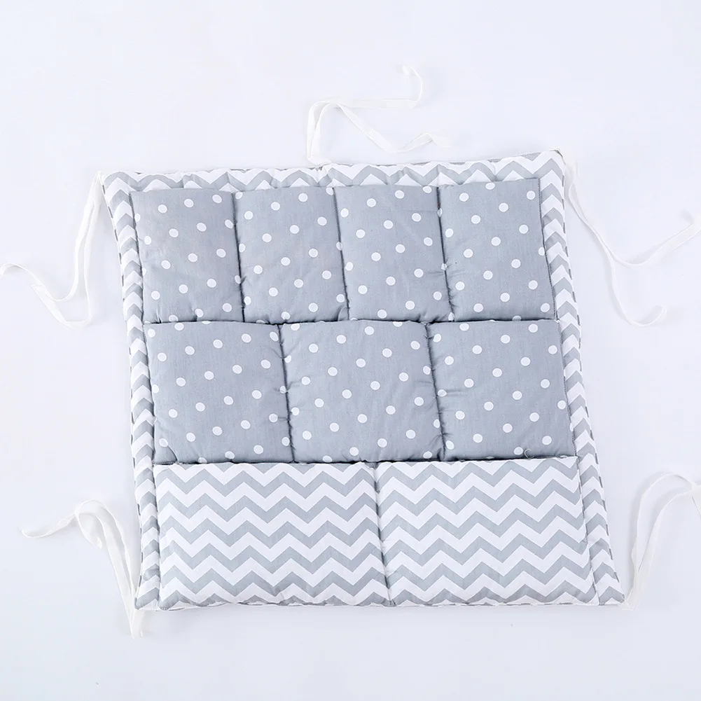 

50*50cm Cartoon Bed Hanging Storage Bag Baby Cot Bed Brand Baby Cotton Crib Organizer Toy Diaper Pocket for Crib Bedding Set
