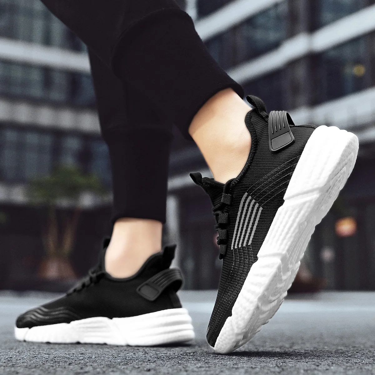 

2021 Men Casual Shoes Breathable Mesh Men Shoes Sneakers Spring New Black High Quality Tenis Shoes Big Size 46 Zapatillas Hombre