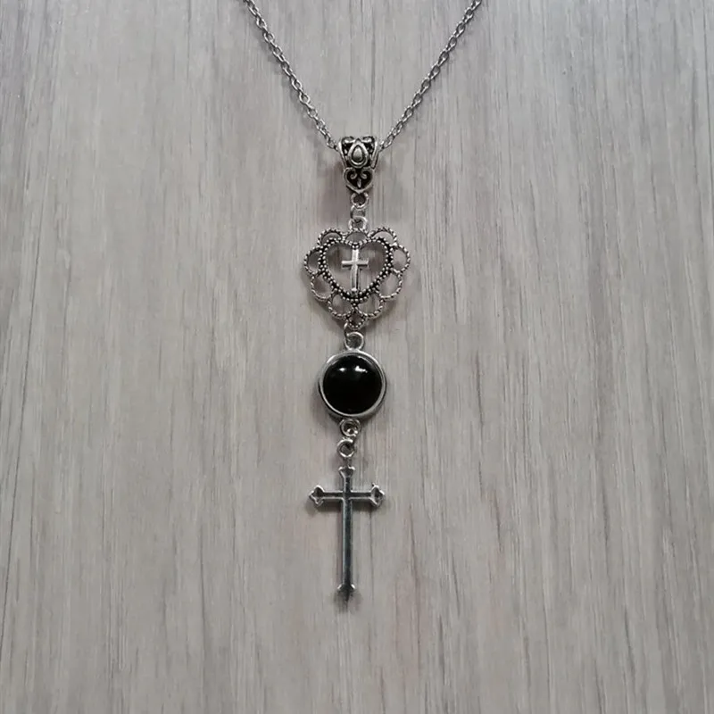 

2021 Fashion Restore Ancientry Tide Hip-Hop Silver Gray Necklace Love Cross Sweater Accessories Necklace Crystal Gift for Girl