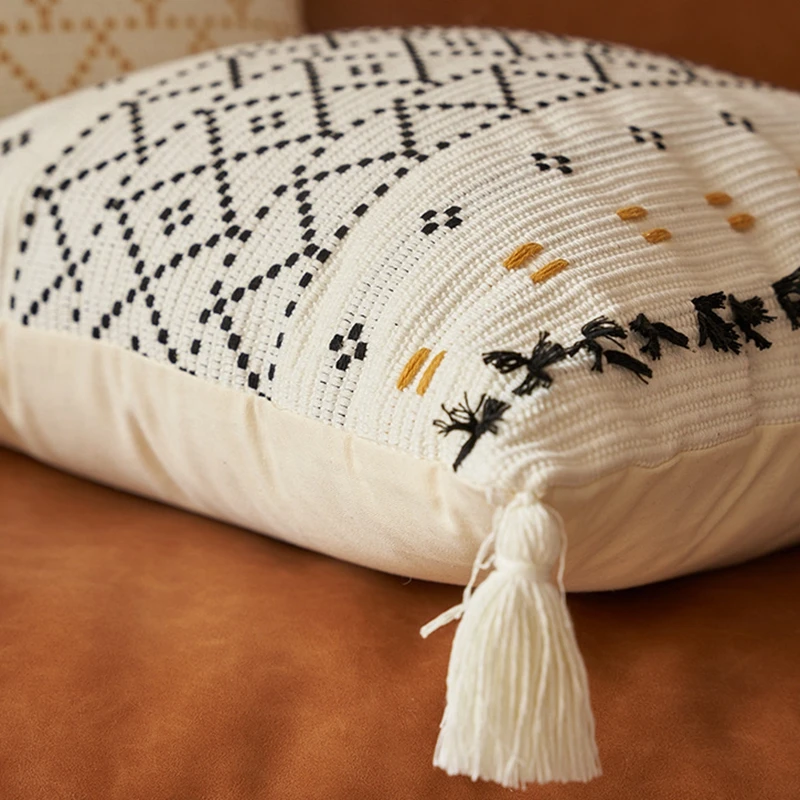 

Nordic INS Style Knitted Pillow Cover Embroidery Geometric Decorative Pillows Case Tassel Home Hotel Sofa Car Seat Cushion Cover
