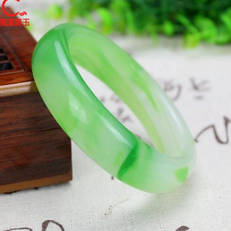 Beautiful Female bangle Chinese Flower hand-carved bracelet 57-65mm KYY8906 | Украшения и аксессуары