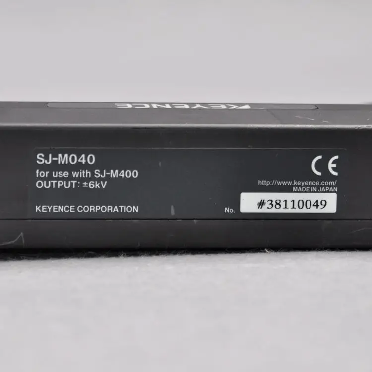 

KEYENCE SJ-M040 fourth generation electrostatic precipitator with SJ-M400 static eliminator controller set for sale