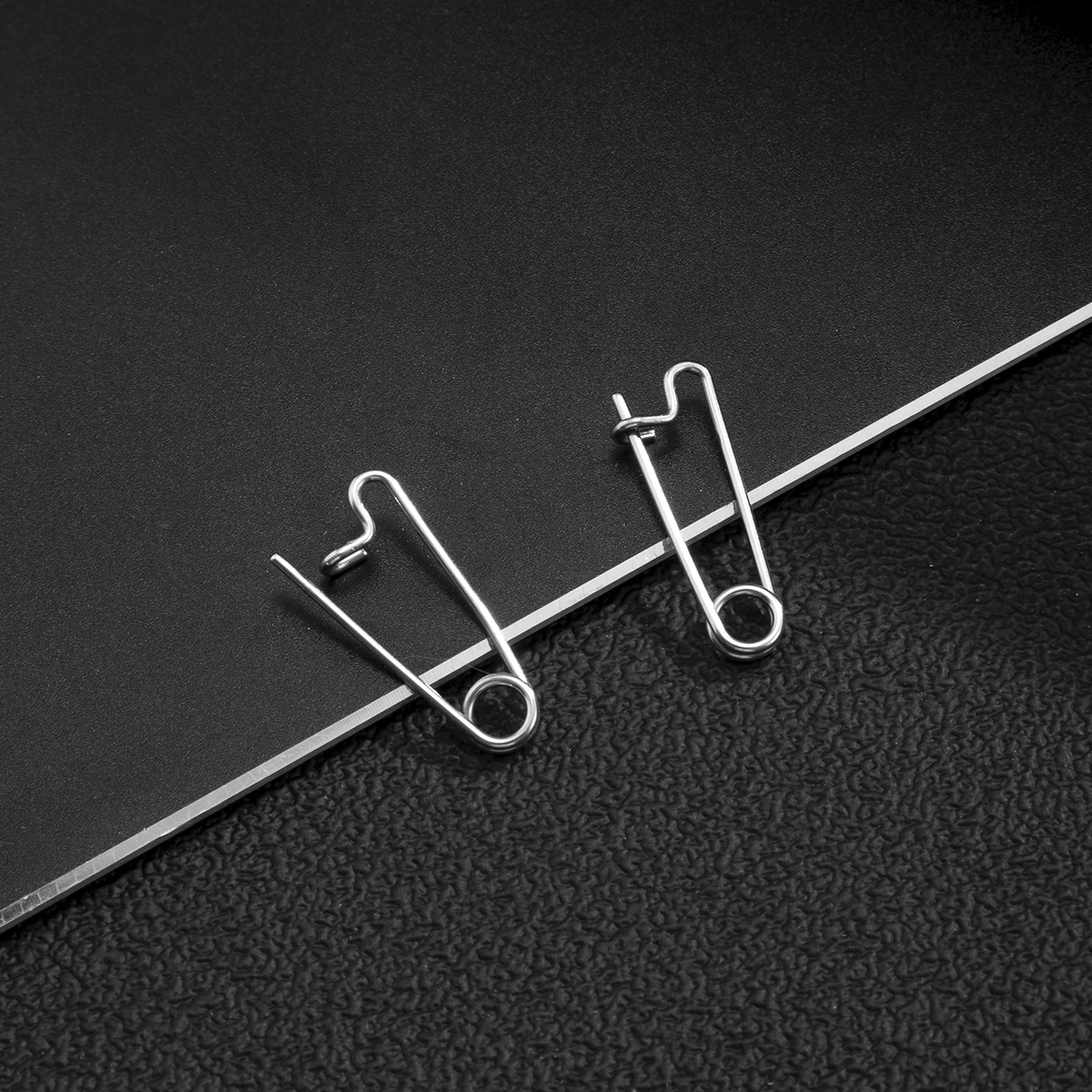 

Lacteo 2021 Trendy Earrings Paper Clip Fashion For Women Dark Gothic Irregular Shape Charm Earrings Jewelry Accessories