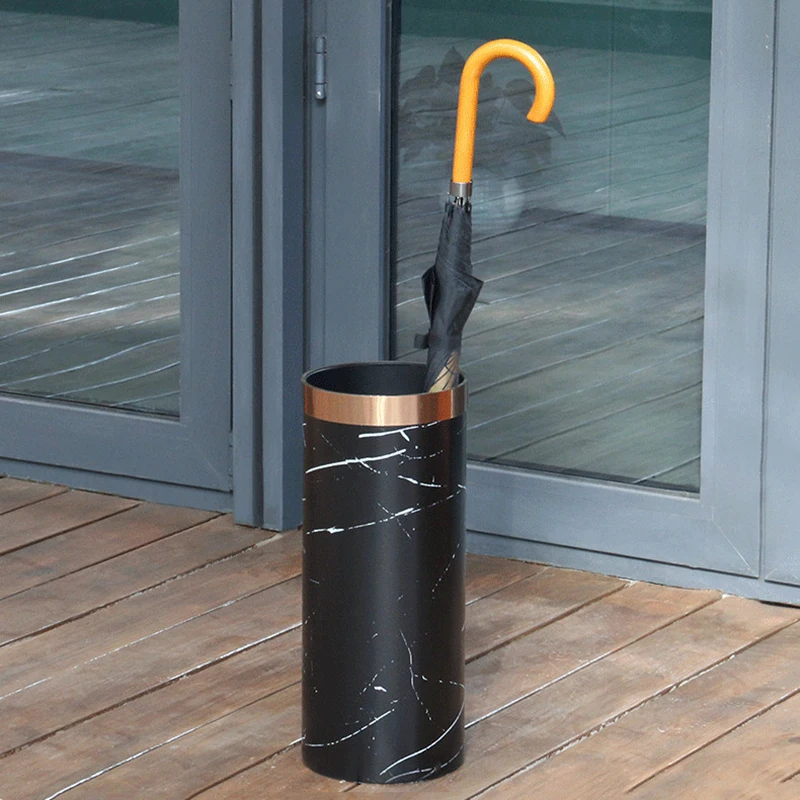 Barrel stand. Rain stand. Для зонтов. Кадка это в архитектуре. Rain stand.