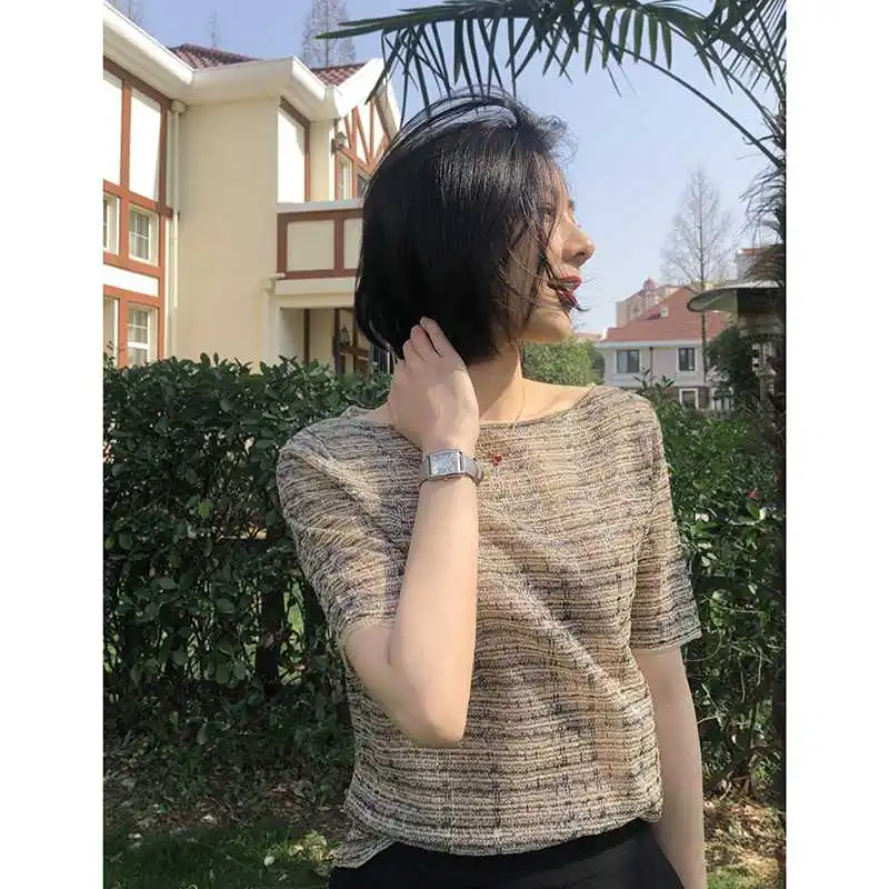 Женская тонкая прозрачная футболка с люрексом трикотажная из органзы коротким