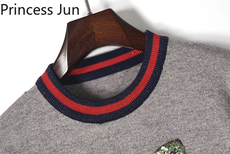 Пуловер женский весенний тонкий с тигровым принтом и блестками 2021 | Женская