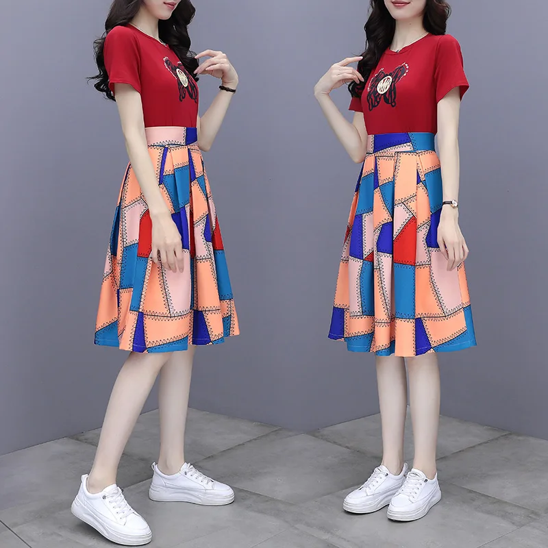 

2021 Новое поступление А-силуэта юбка Модный комплект тонкий Survetement Femme комплект из 2 предметов; Летние костюмы для женщин, для детей, костюм