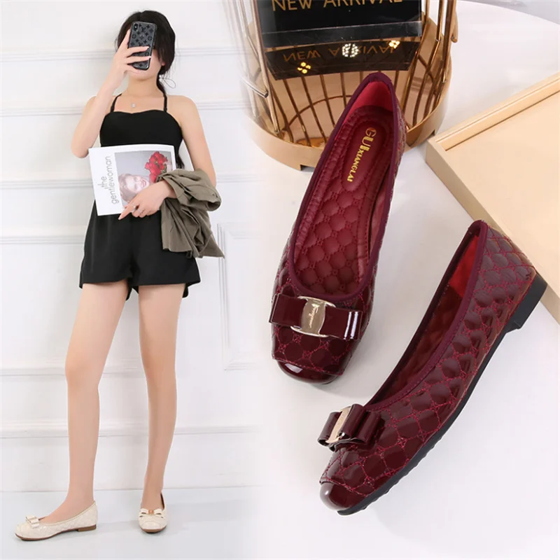 Туфли женские из лакированной кожи повседневная обувь на плоской подошве с