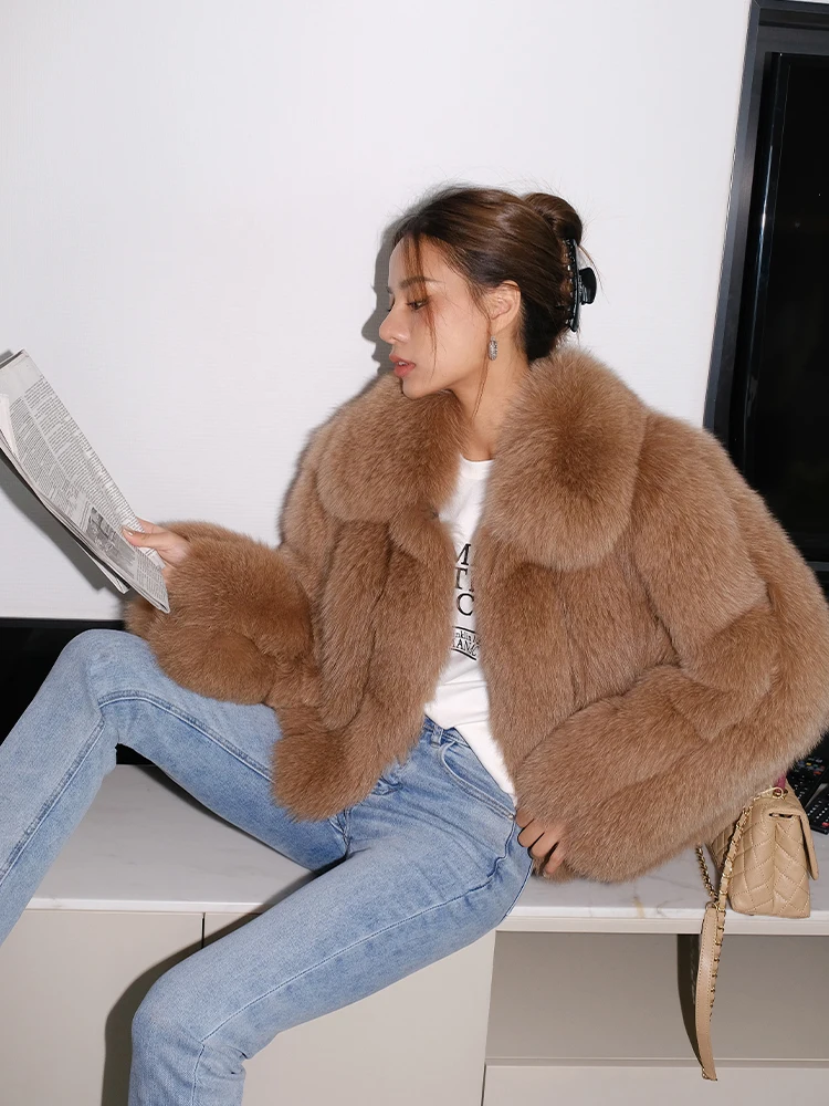 Women's Real Fox Fur Coat Winter Fashion Outwear 2022 Trendy Natural Whole Skin Genuine Fox Fur Coats Lapel Collar Fur Overcoats