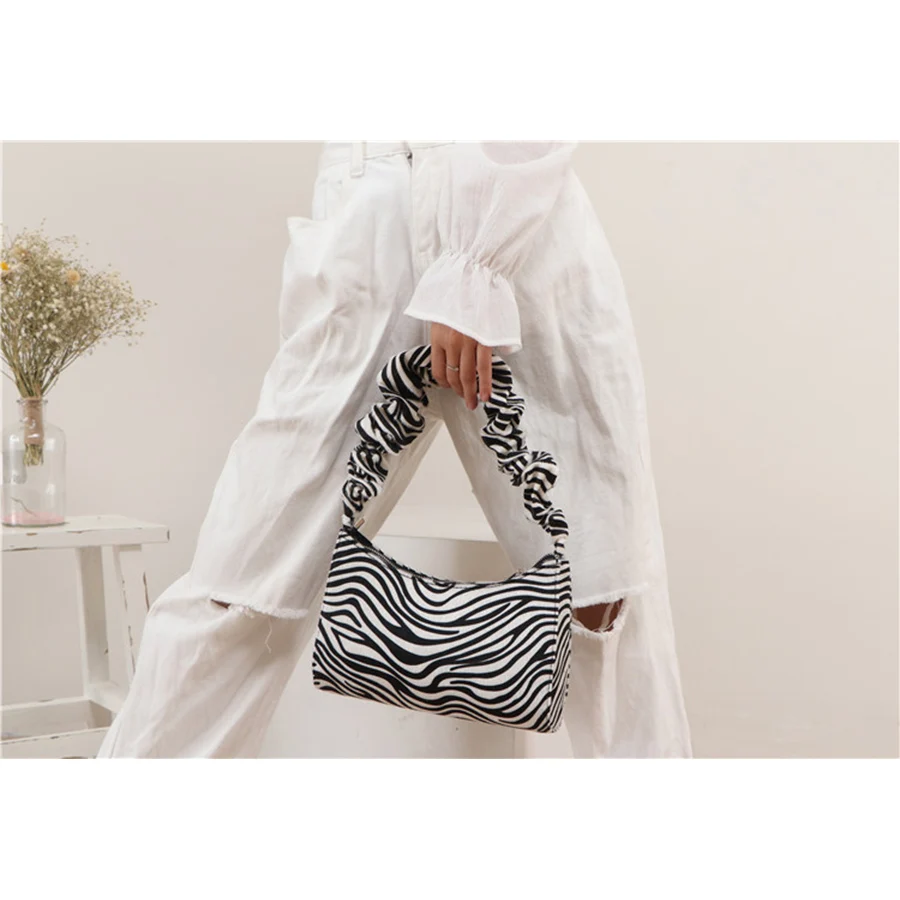 

Retro Leopard Baguette Shape Bags 2020 Design Zebra Pattern Underarm bag Luxury Handbags Women Bags Folding hand shoulder bag