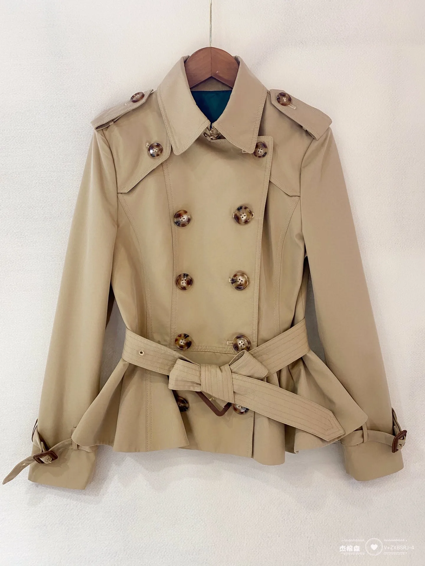 

Модное классическое короткое модное платье-тренч для женщин