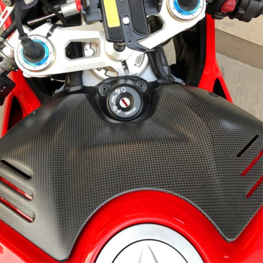 Защитные чехлы из углеродного волокна для передней крышки топливного бака