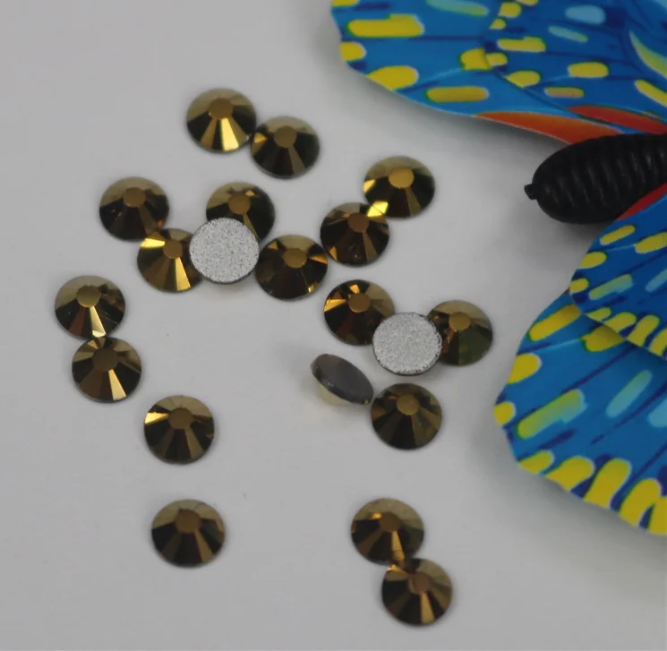 

Золотистые блестящие стразы размера s5 без горячей фиксации, плоские стразы для шитья и ткани, камни для дизайна ногтей со стразами