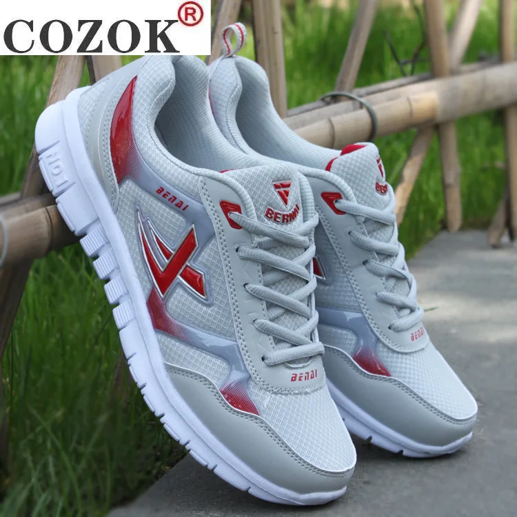 

Men Shoes Adult Men Sneakers Summer Breathable Krasovki Shoes Super Light Casual Shoes Male Tenis Masculino Sneakers
