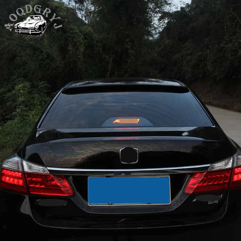 Декоративная наклейка на заднее окно и стоп светильник из АБС пластика подходит