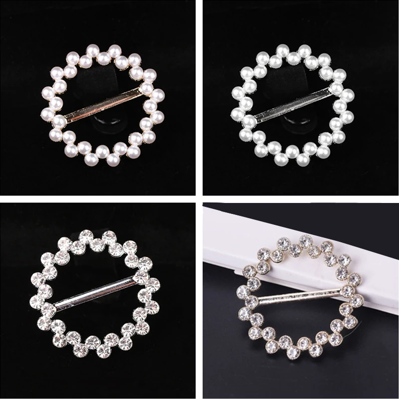 

Round Brooch Pearl Crystal Brooches Women's Elegant Clothing Shawl Scarf Buckle Jewelry T-shirt Corner Knotted Buckles Gift