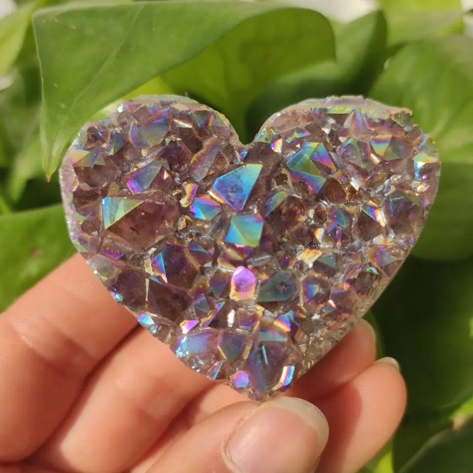 

1pcs 6-7cm Natural Purple Crystal Cluster Heart Electroplating Dazzle Color Aura Reiki Stone For Wedding Souvenir Gifts